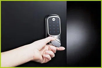 Expert Locksmith Services Los Angeles, CA 310-819-4247 Expert Locksmith Services Los Angeles, CA 310-819-4247 - 11-business-locksmiths