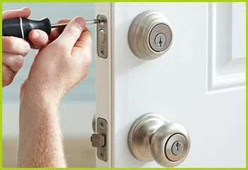 Expert Locksmith Services Los Angeles, CA 310-819-4247 - 13-new-locks-installation