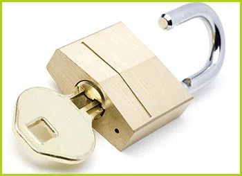 Expert Locksmith Services Los Angeles, CA 310-819-4247 Expert Locksmith Services Los Angeles, CA 310-819-4247 - 2-lock-key